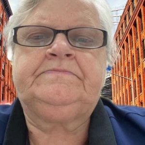 Meet your Posher, Carol